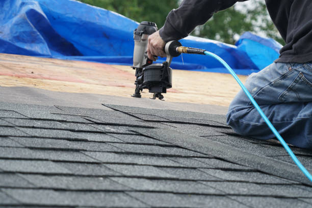 Best Commercial Roofing Services  in Middleport, OH